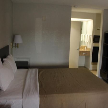 Vip Inn And Suites Хантсвилл Экстерьер фото